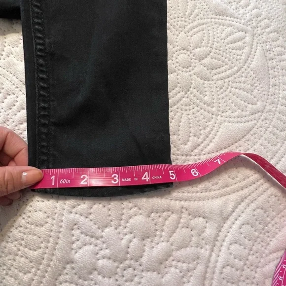 Hollister Jeans - Picture 5 of 6